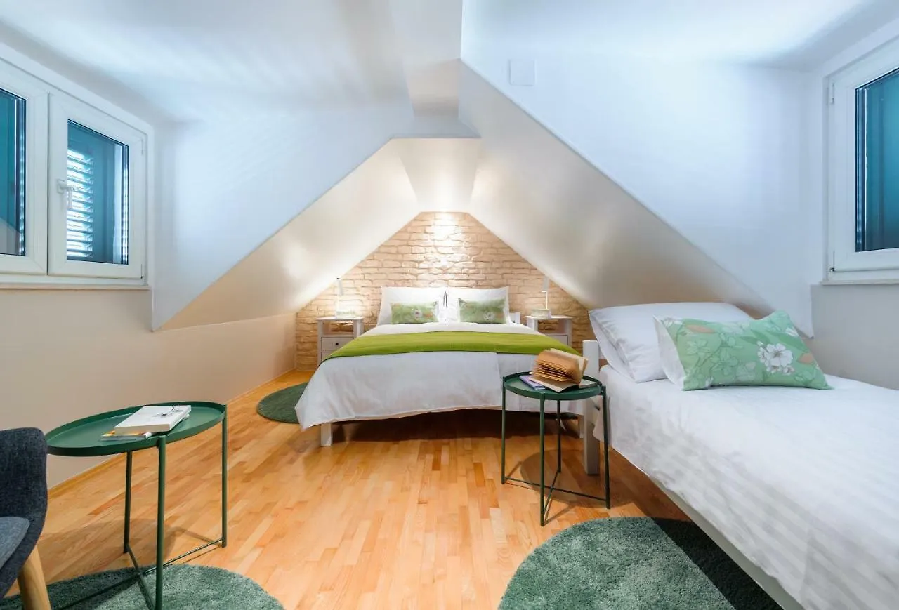 Apartments Villa Mak Split 0*,  Croatia