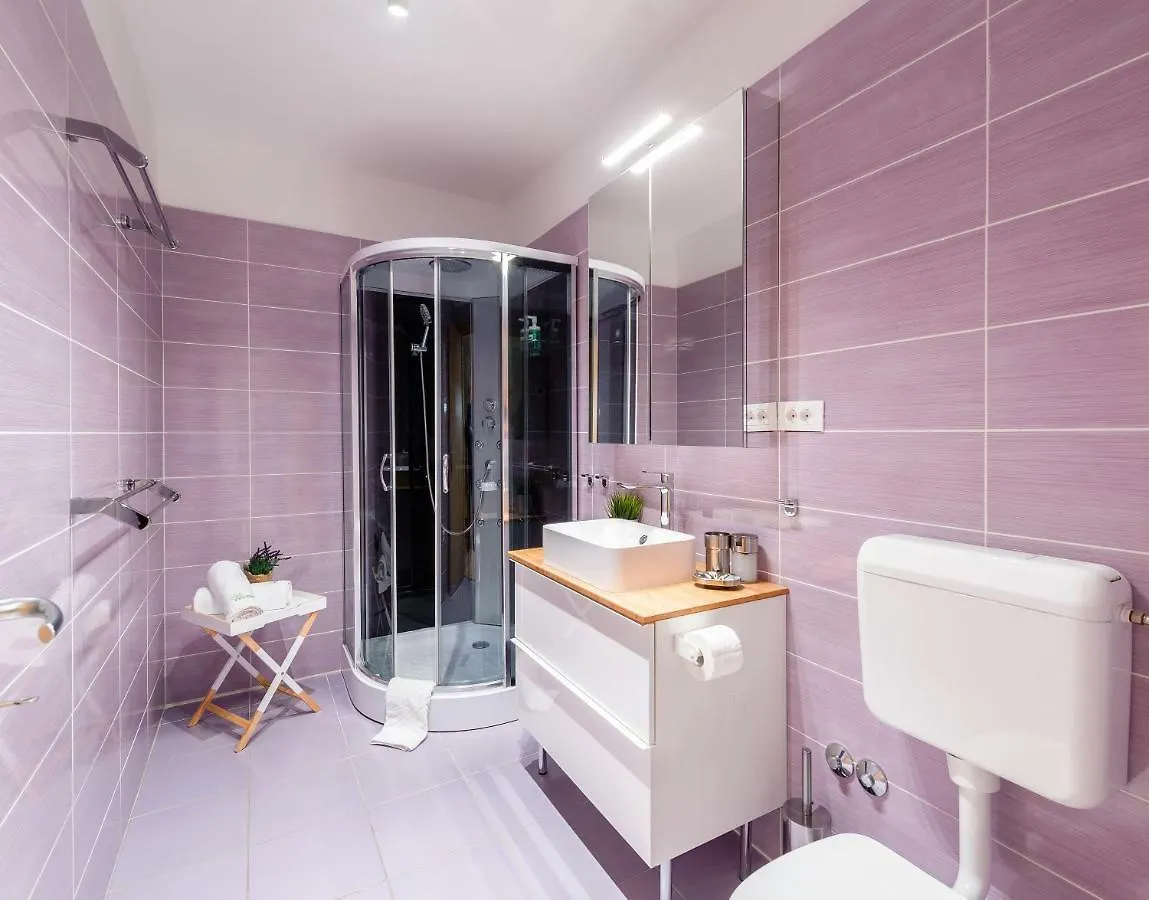Apartments Villa Mak Split